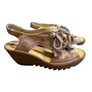 Fly London YLFA Luna Leather Wedge Lace Up Sandals Size 39 Gold Metallic Funky